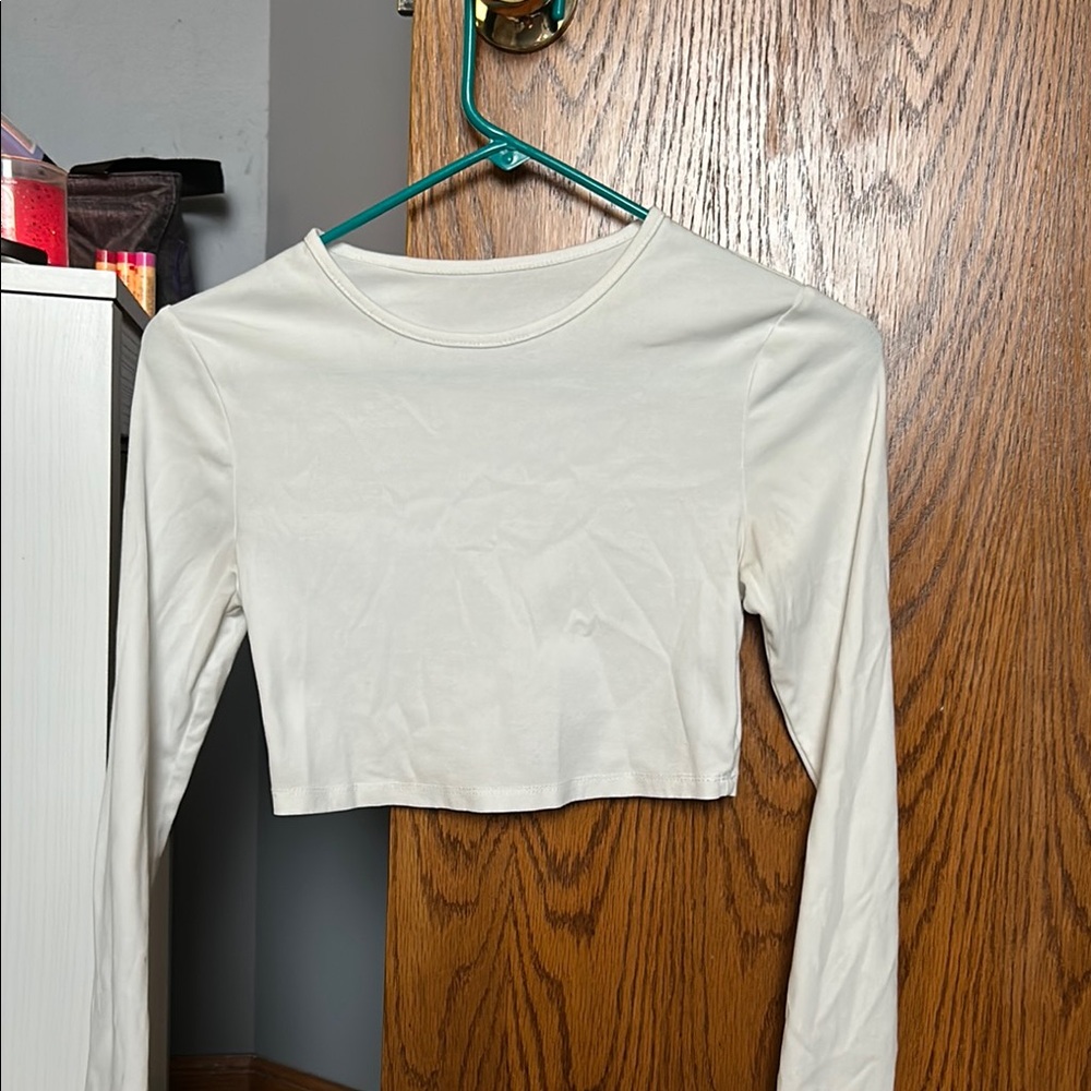 SHEIN Cream Fitted Long Sleeve Crop Tee